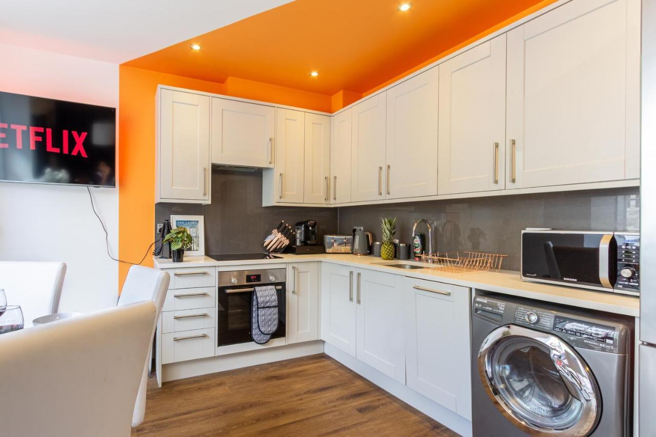 Bright Cheery 4 Bd Apartment By Brighton Station المظهر الخارجي الصورة