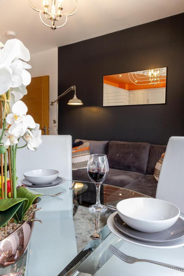 Bright Cheery 4 Bd Apartment By Brighton Station المظهر الخارجي الصورة