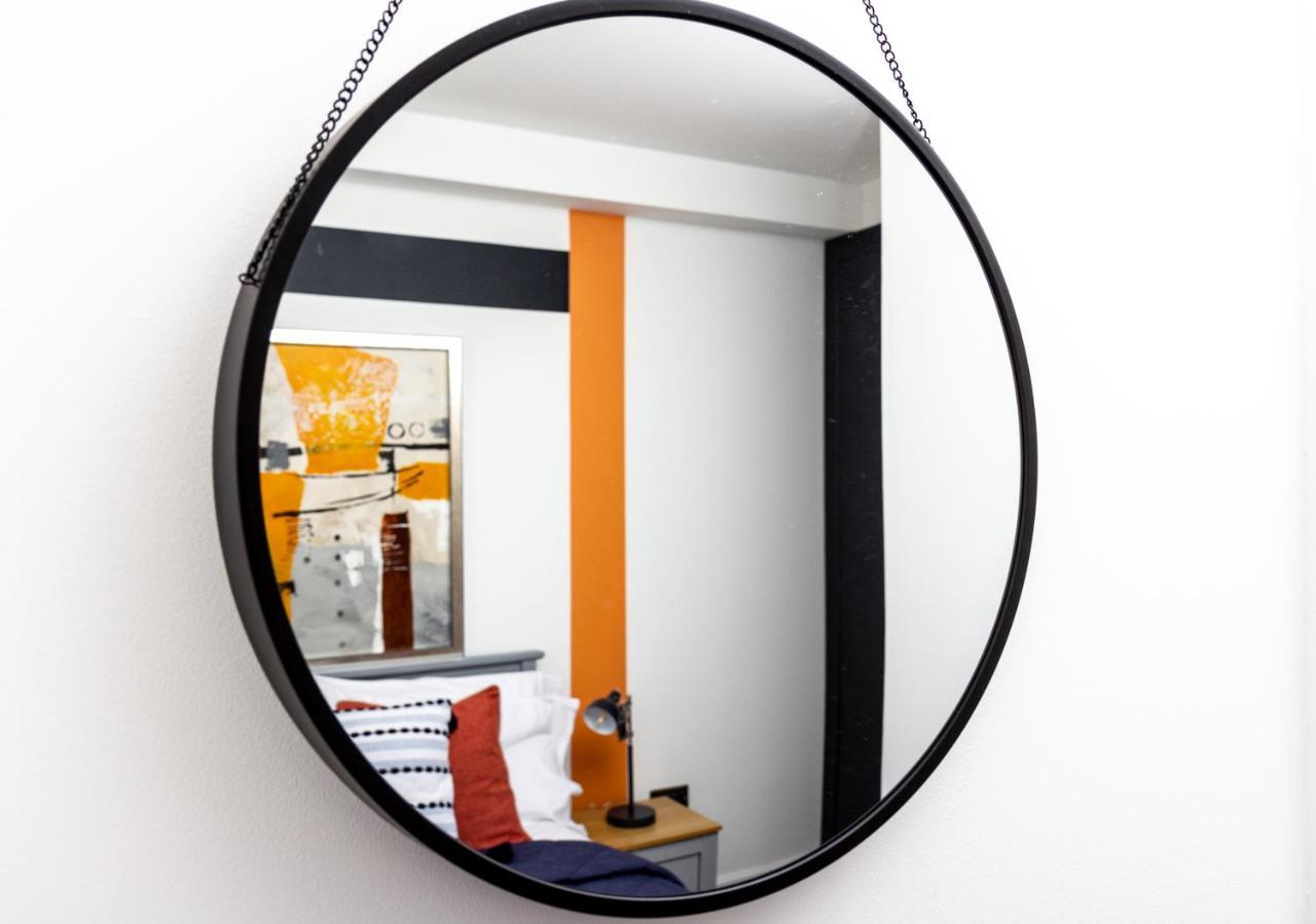 Bright Cheery 4 Bd Apartment By Brighton Station المظهر الخارجي الصورة